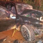 Veículo destruído após colisão frontal grave na cidade de Maturéia.